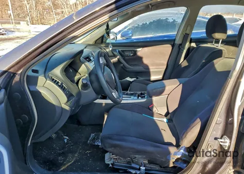 2013 Nissan Altima 2.5 from USA, damaged, VIN 1N4AL3AP6DC184377